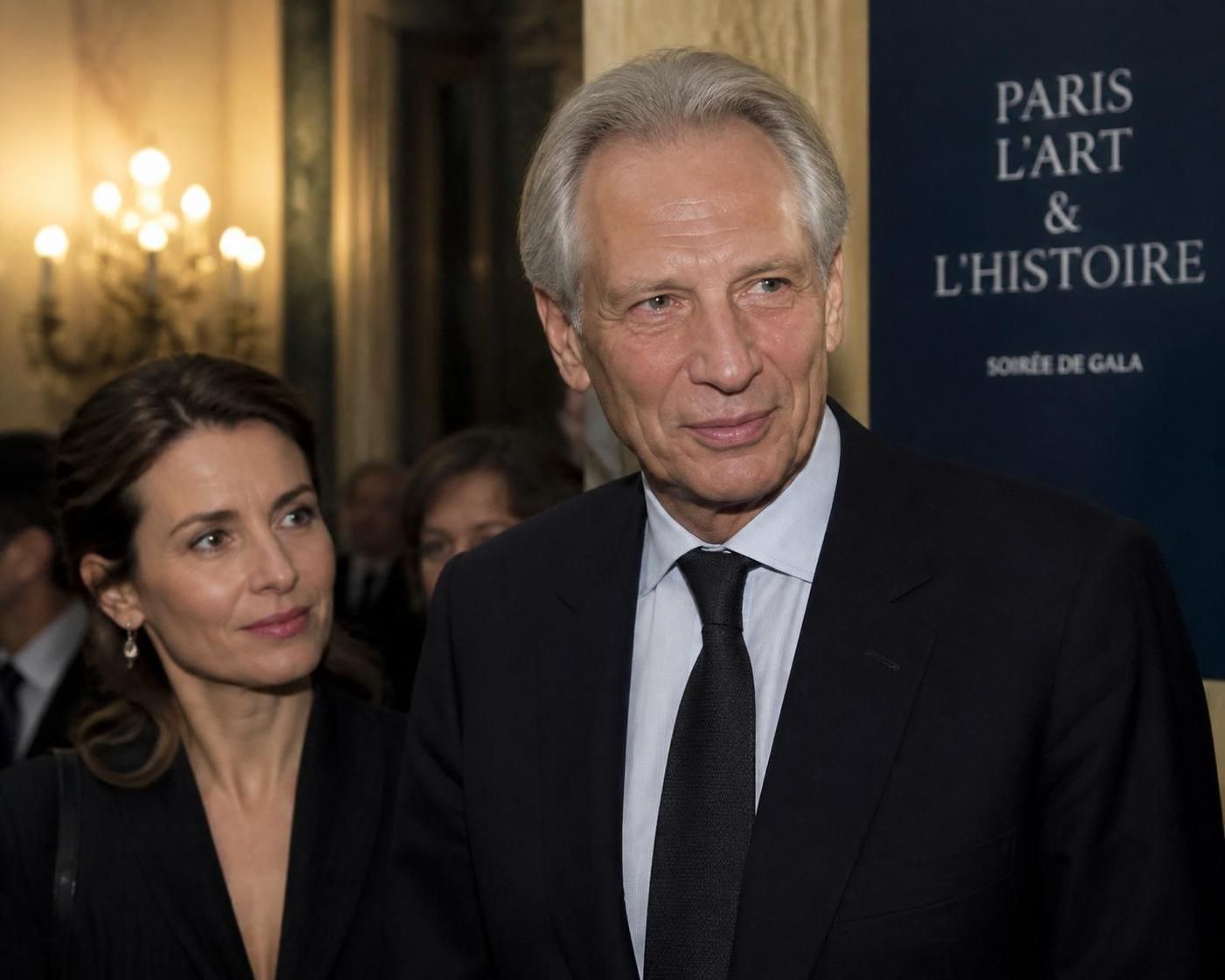découvrez le duo discret formé par de villepin et sa nouvelle compagne qui suscite la curiosité et intrigue la société française.